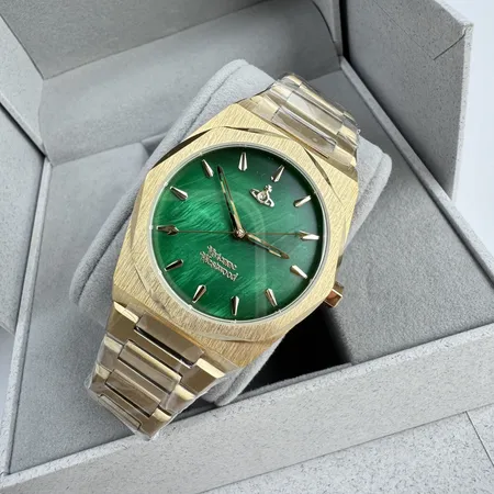 ヴィヴィアン・ウエストウッド 腕時計