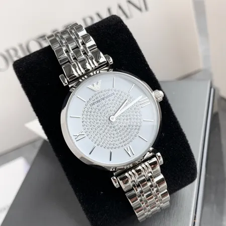 アルマーニ 腕時計