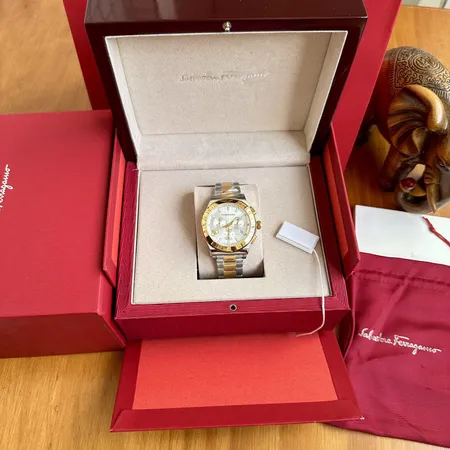フェラガモ 腕時計