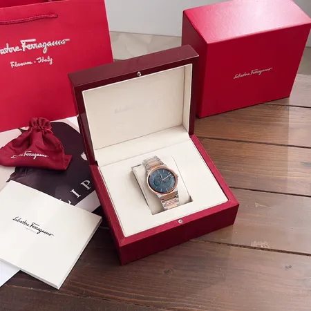 フェラガモ 腕時計