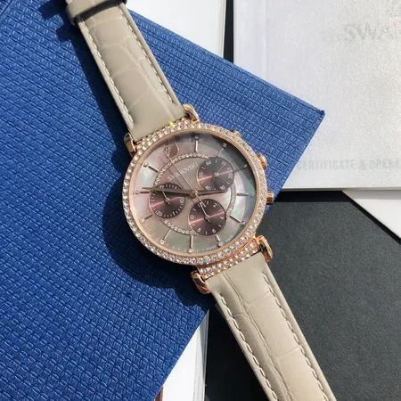 スワロフスキー 腕時計