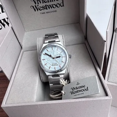 ヴィヴィアン・ウエストウッド 腕時計