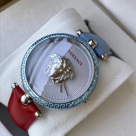 ヴェルサーチ 腕時計