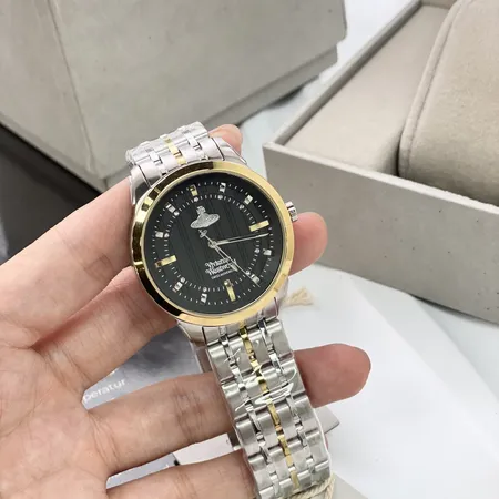 ヴィヴィアン・ウエストウッド 腕時計