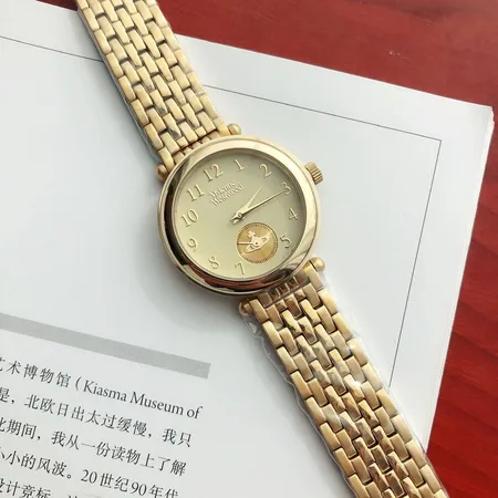 ヴィヴィアン・ウエストウッド 腕時計