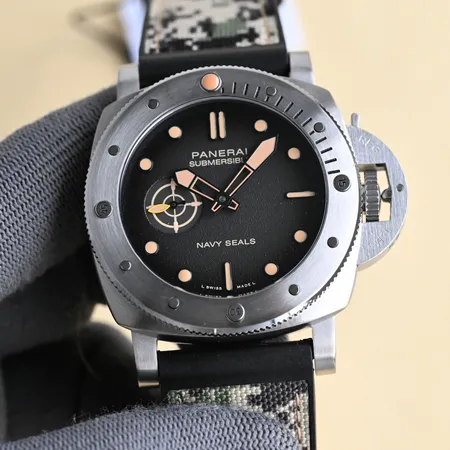 オフィチーネ パネライ 腕時計