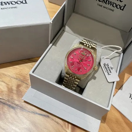 ヴィヴィアン・ウエストウッド 腕時計