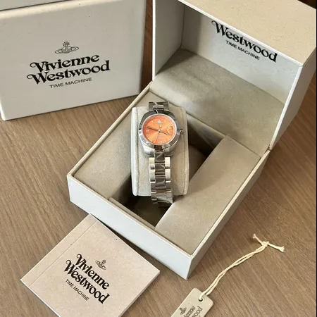 ヴィヴィアン・ウエストウッド 腕時計