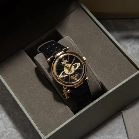 ヴィヴィアン・ウエストウッド 腕時計