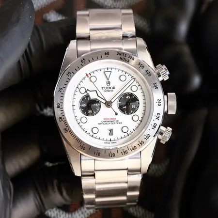 チューダー 腕時計