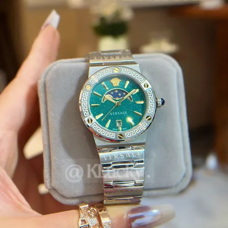 ヴェルサーチ 腕時計