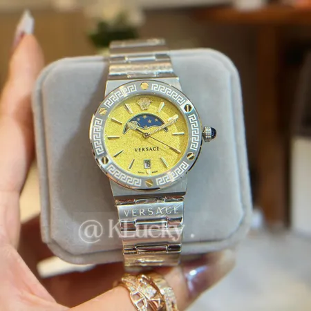 ヴェルサーチ 腕時計
