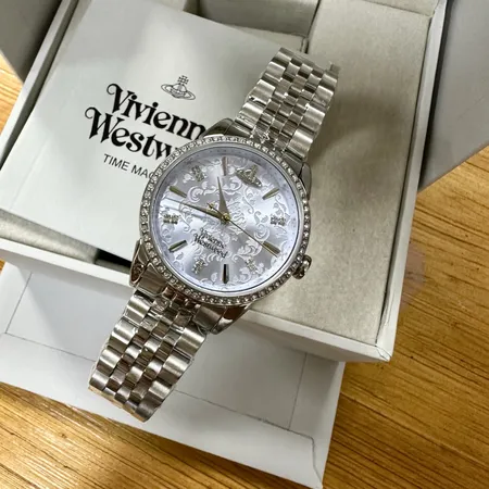 ヴィヴィアン・ウエストウッド 腕時計