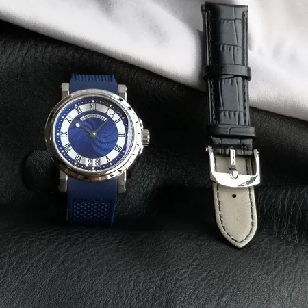 ロジェ・デュブイ 腕時計