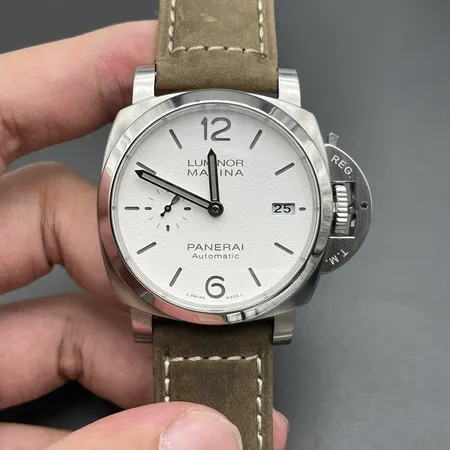 オフィチーネ パネライ 腕時計