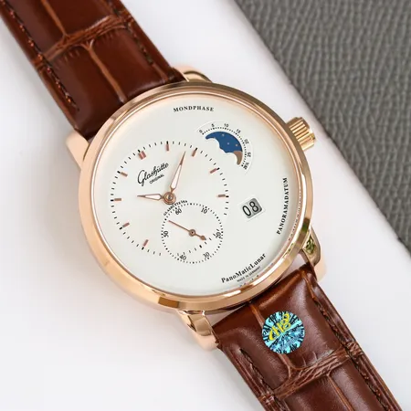 グラスヒュッテ・オリジナル 腕時計