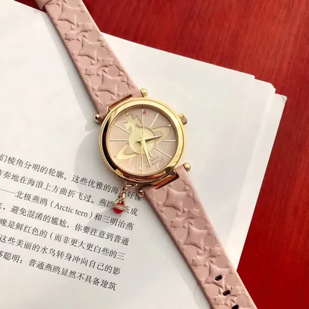 ヴィヴィアン・ウエストウッド 腕時計