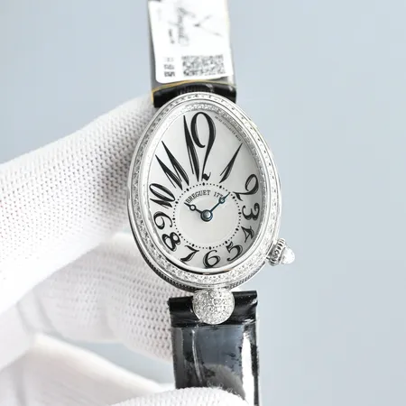 ロジェ・デュブイ 腕時計