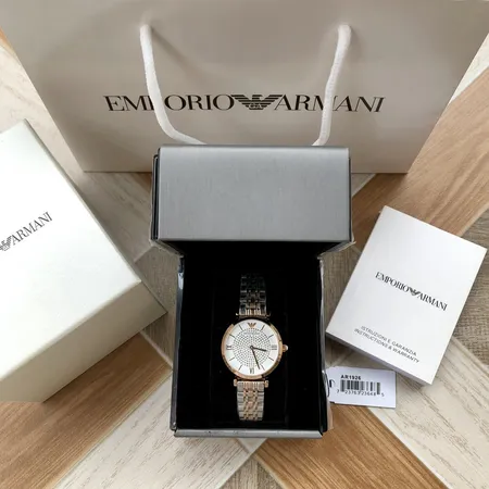 アルマーニ 腕時計