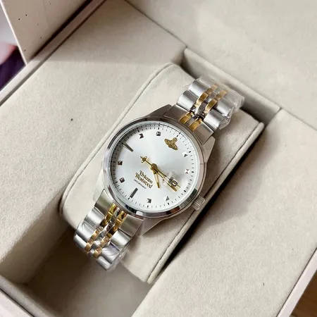 ヴィヴィアン・ウエストウッド 腕時計