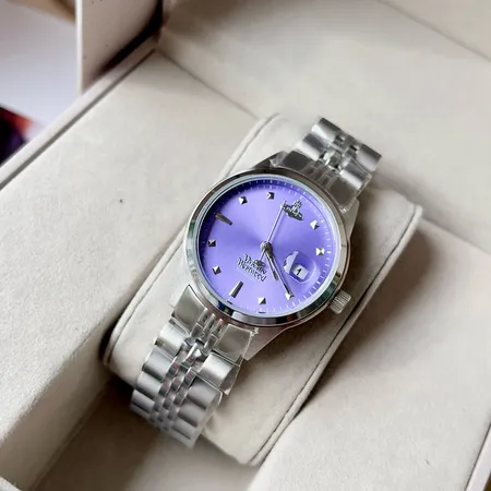 ヴィヴィアン・ウエストウッド 腕時計