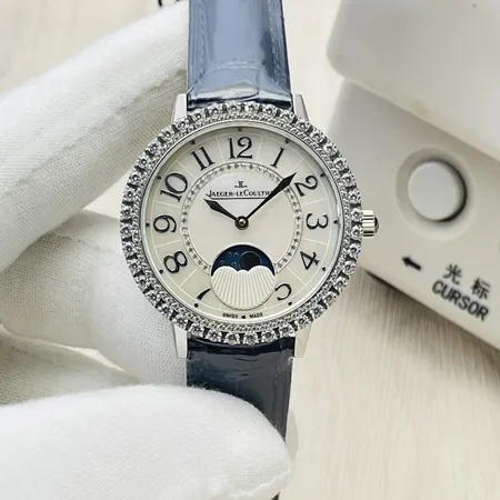 ジェー・ルクルト 腕時計