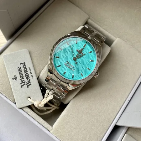 ヴィヴィアン・ウエストウッド 腕時計