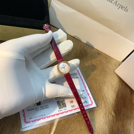 ヴァン クリーフ＆アーペル 腕時計