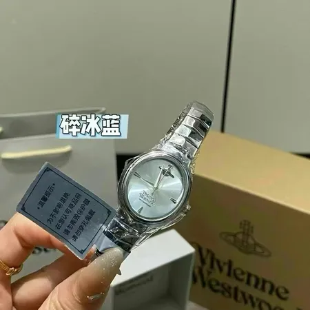 ヴィヴィアン・ウエストウッド 腕時計