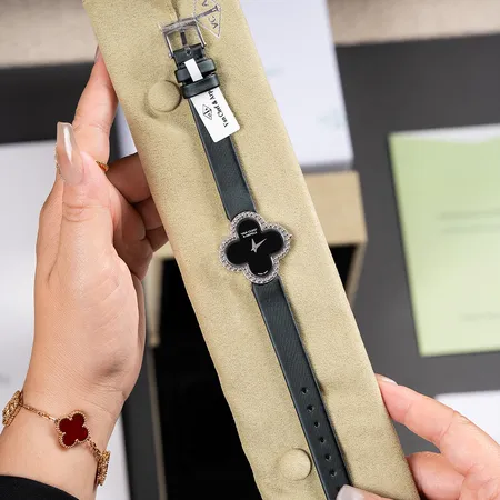 ヴァン クリーフ＆アーペル 腕時計