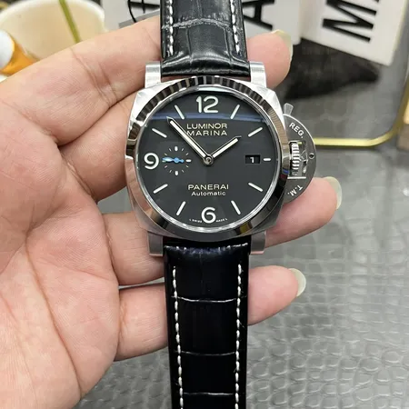 オフィチーネ パネライ 腕時計