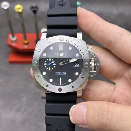 オフィチーネ パネライ 腕時計