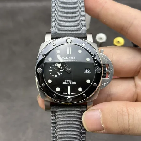 オフィチーネ パネライ 腕時計