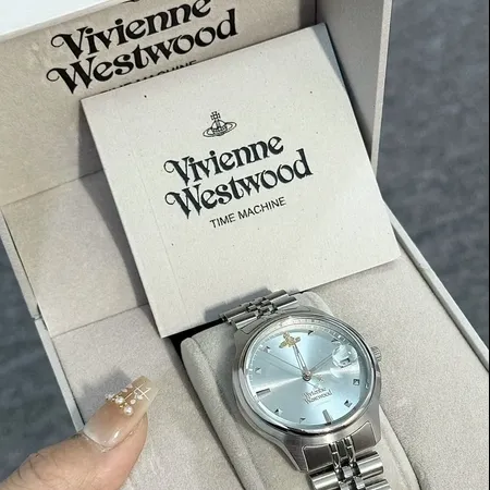 ヴィヴィアン・ウエストウッド 腕時計