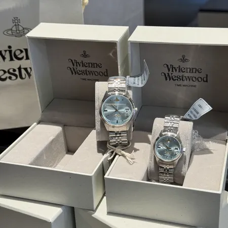 ヴィヴィアン・ウエストウッド 腕時計