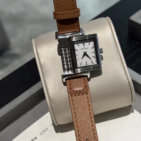 ジェー・ルクルト 腕時計