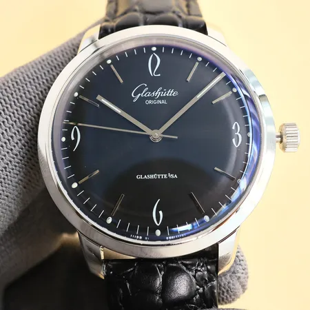 グラスヒュッテ・オリジナル 腕時計