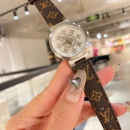 ルイヴィトン 腕時計