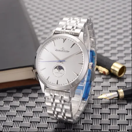 ジェー・ルクルト 腕時計