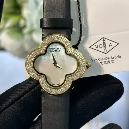 ヴァン クリーフ＆アーペル 腕時計