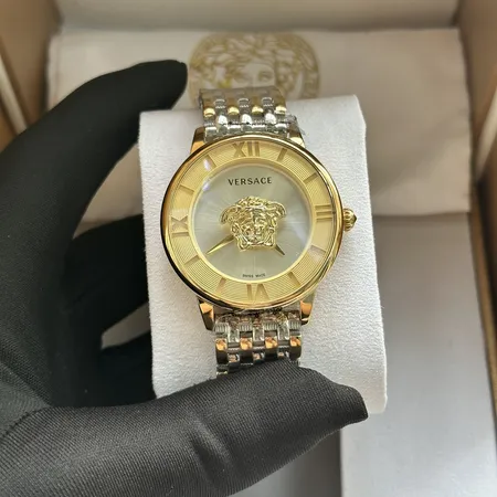 ヴェルサーチ 腕時計