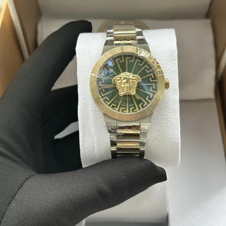 ヴェルサーチ 腕時計