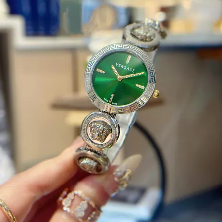 ヴェルサーチ 腕時計