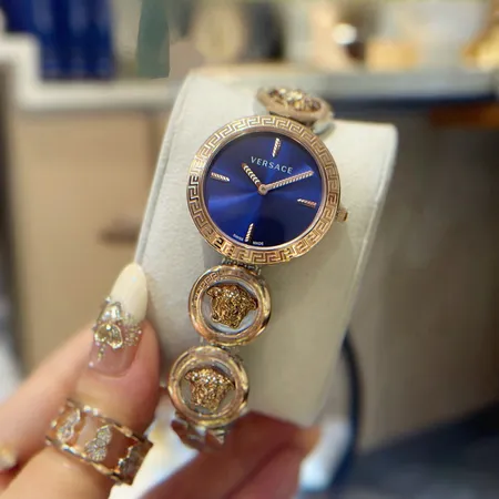 ヴェルサーチ 腕時計
