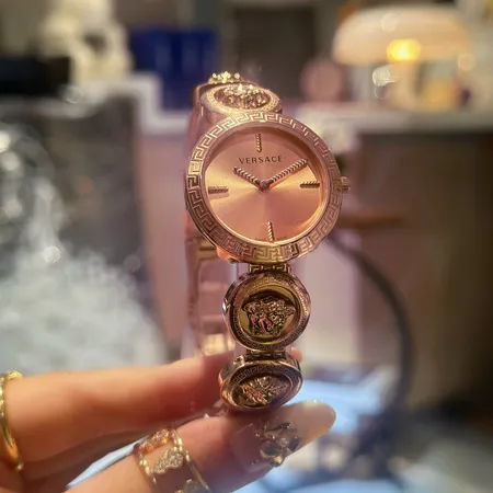 ヴェルサーチ 腕時計