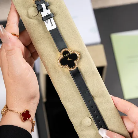 ヴァン クリーフ＆アーペル 腕時計