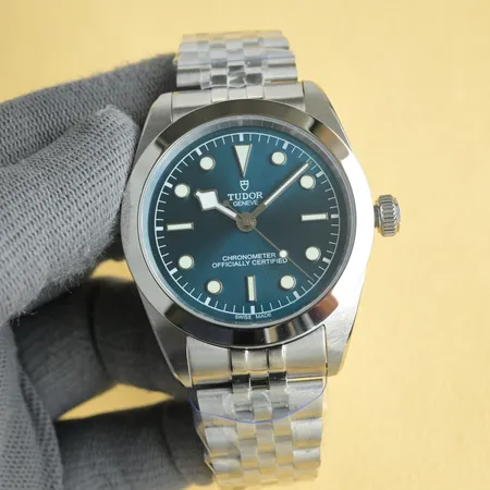 チューダー 腕時計