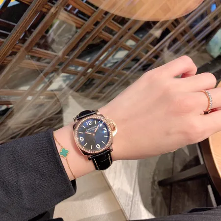 オフィチーネ パネライ 腕時計