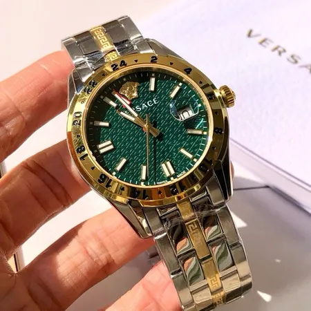 ヴェルサーチ 腕時計