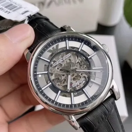 アルマーニ 腕時計